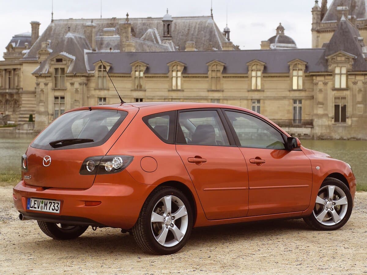 Mazda 3 I (BK) — 3/4 arxadan