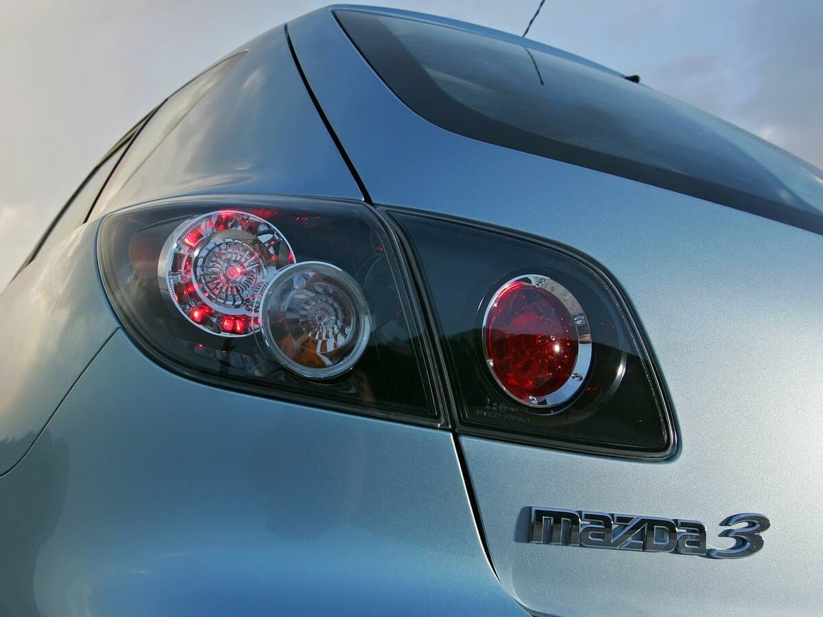 Mazda 3 I (BK) Restayling — Detal