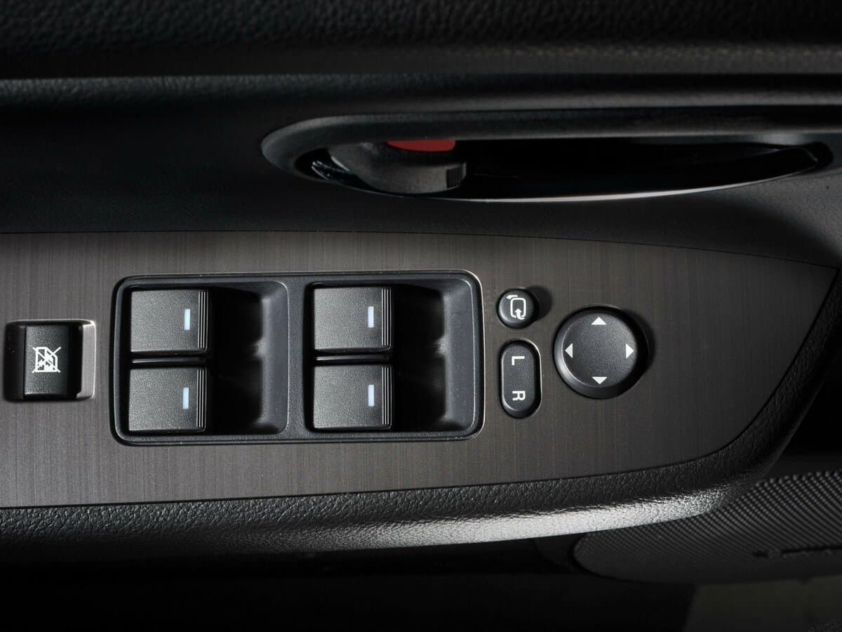 Mazda 6 II (GH) Restayling — Qapı