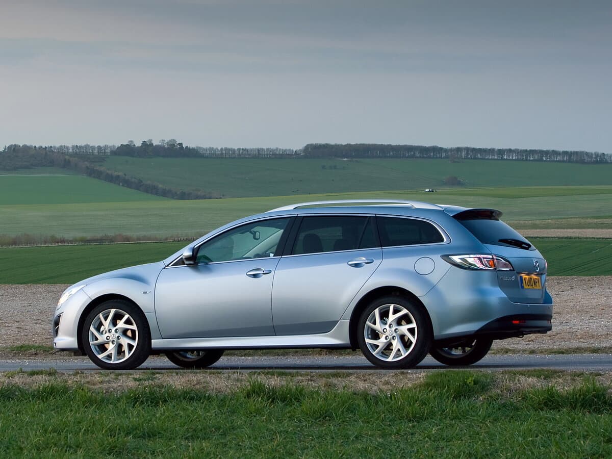 Mazda 6 II (GH) Restayling — 3/4 arxadan