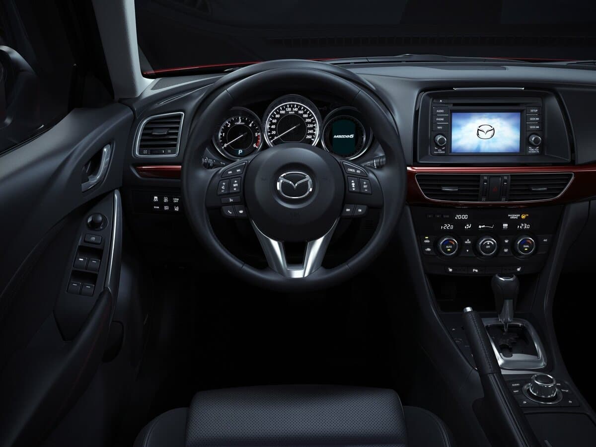 Mazda 6 III (GJ) — Sükan