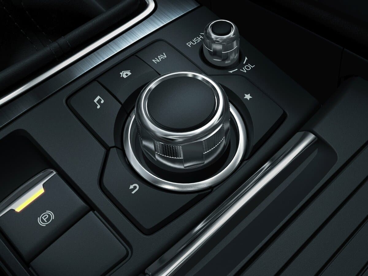 Mazda 6 III (GJ) Restayling — Salon, arxadan