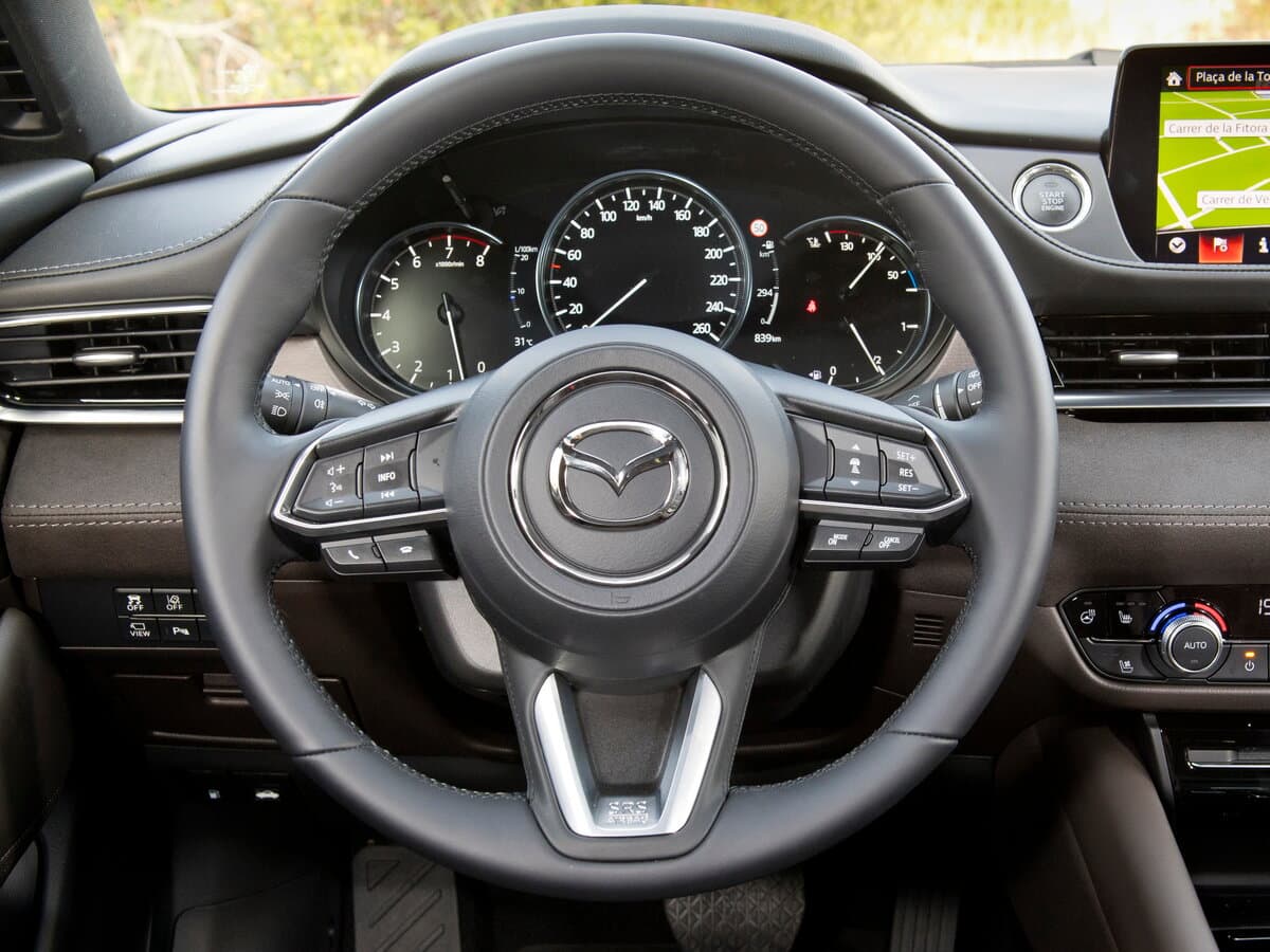 Mazda 6 III (GJ) Restayling 2 — Sükan