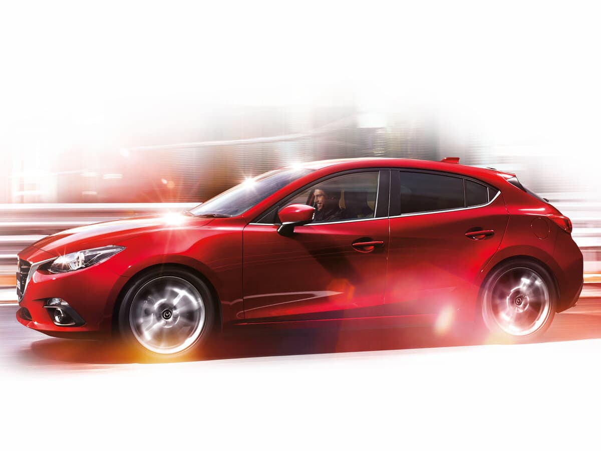 Mazda Axela III — Yandan