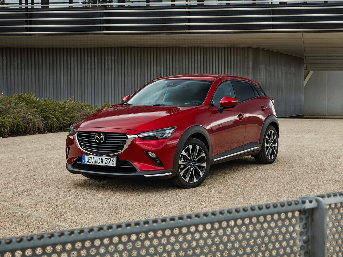 Mazda CX-3 I Restayling — Əsas şəkil
