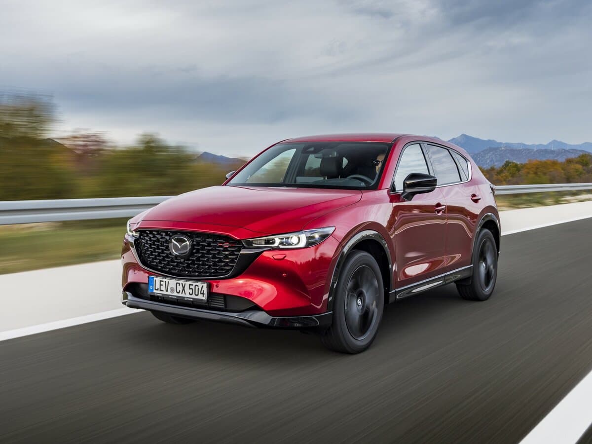 Mazda CX-5 II Restayling — Əsas şəkil