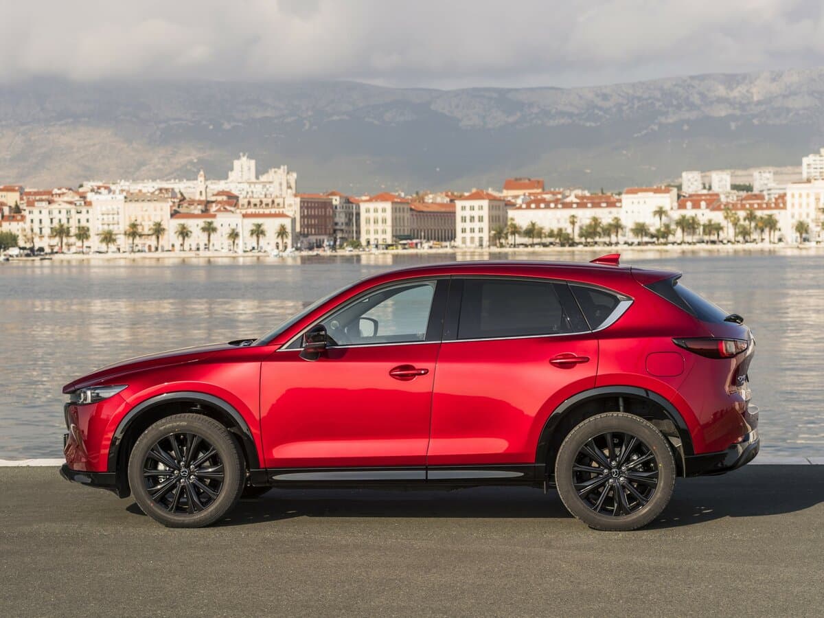 Mazda CX-5 II Restayling — Yandan