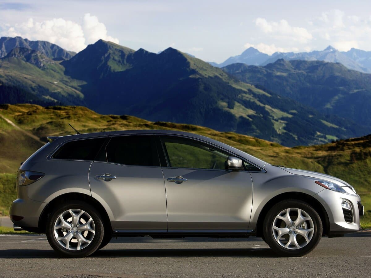 Mazda CX-7 I Restayling — Yandan