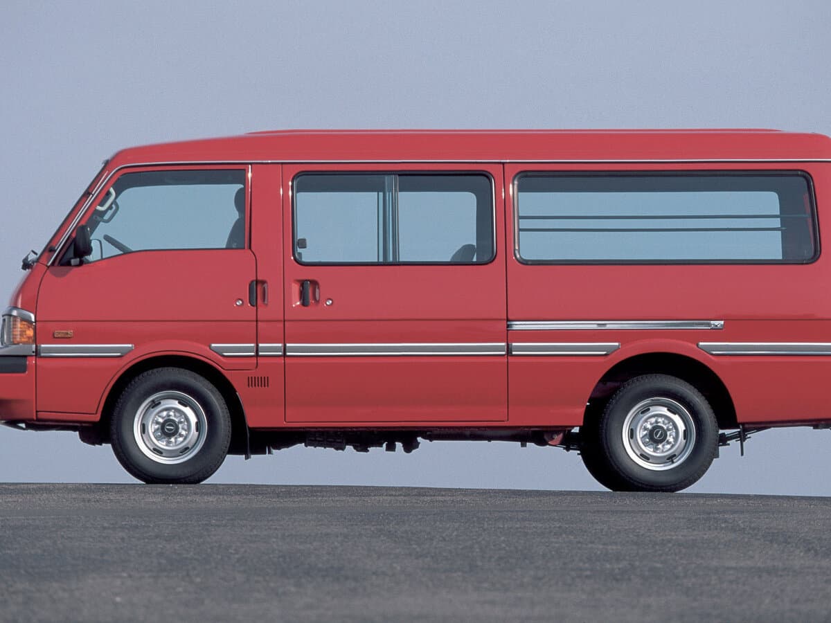 Mazda E-Series 1983 – 1999 — Yandan