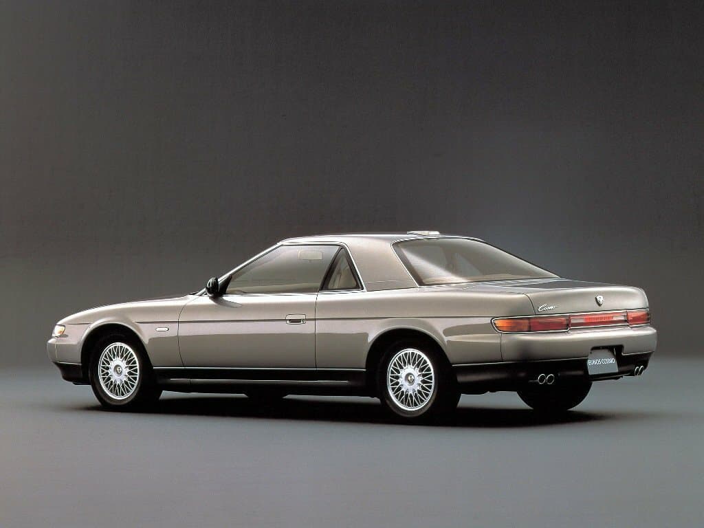 Mazda Eunos Cosmo 1990 – 1995 — 3/4 arxadan