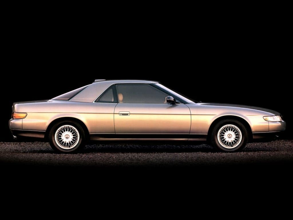 Mazda Eunos Cosmo 1990 – 1995 — Yandan
