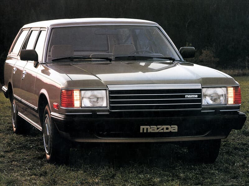 Mazda Luce III — Öndən