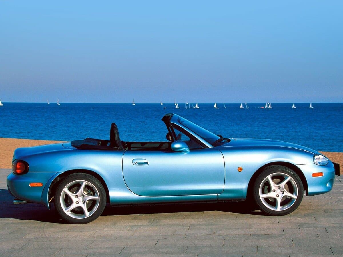 Mazda MX-5 II (NB) Restayling — Yandan