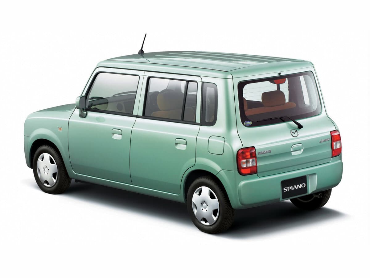 Mazda Spiano 2002 – 2008 — 3/4 arxadan