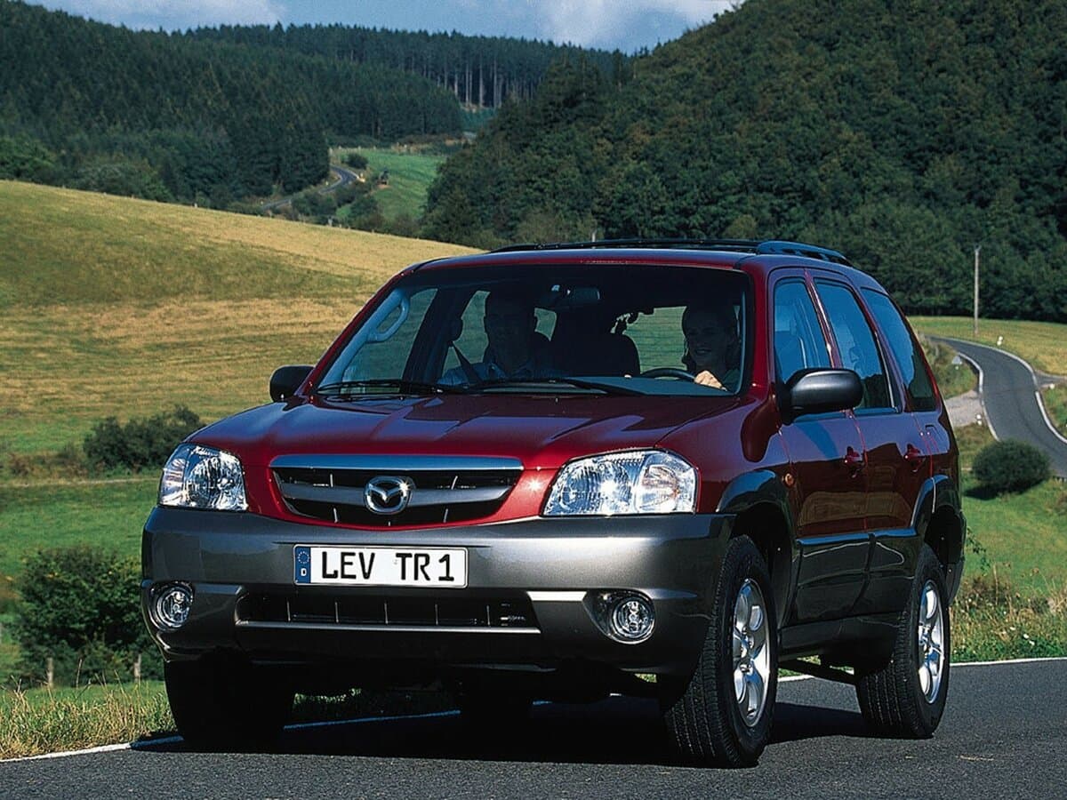 Mazda Tribute I — Öndən