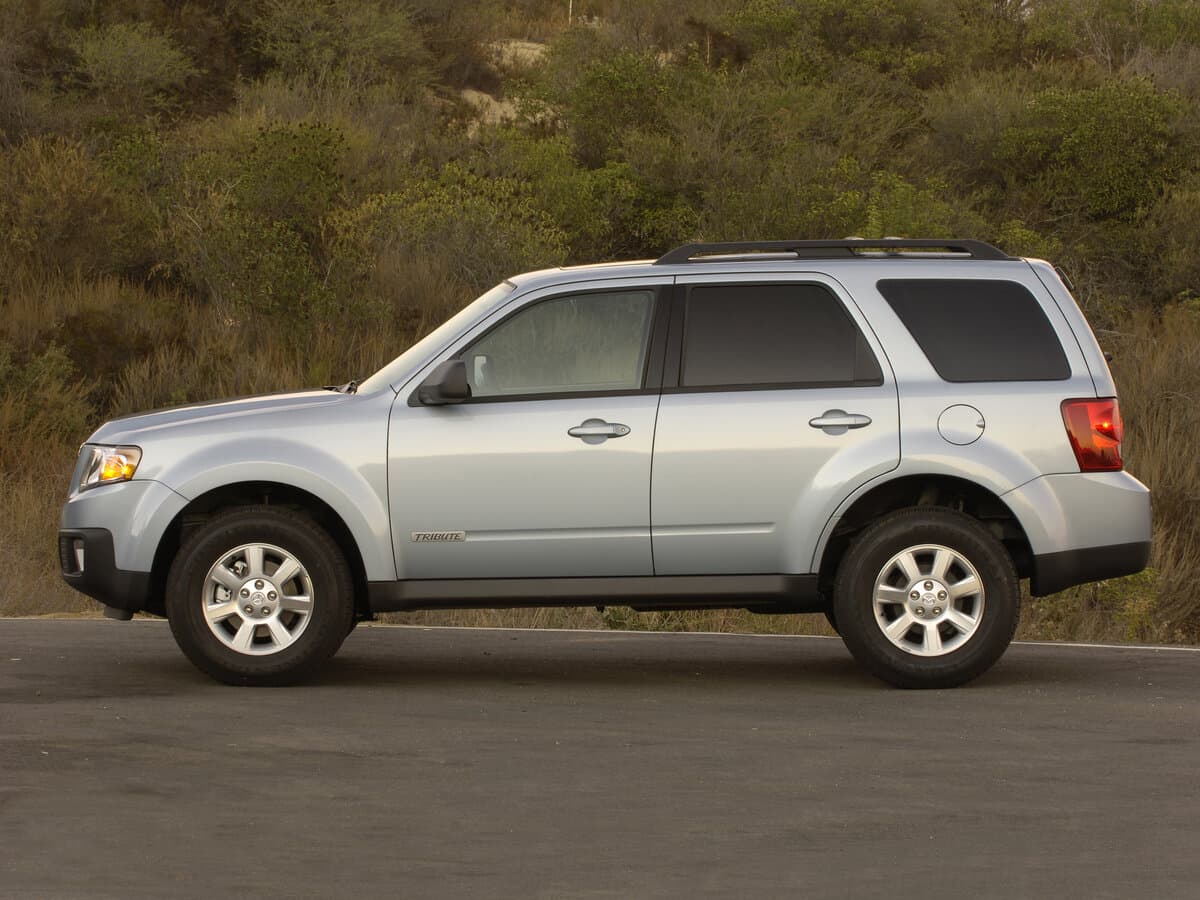 Mazda Tribute II — Yandan
