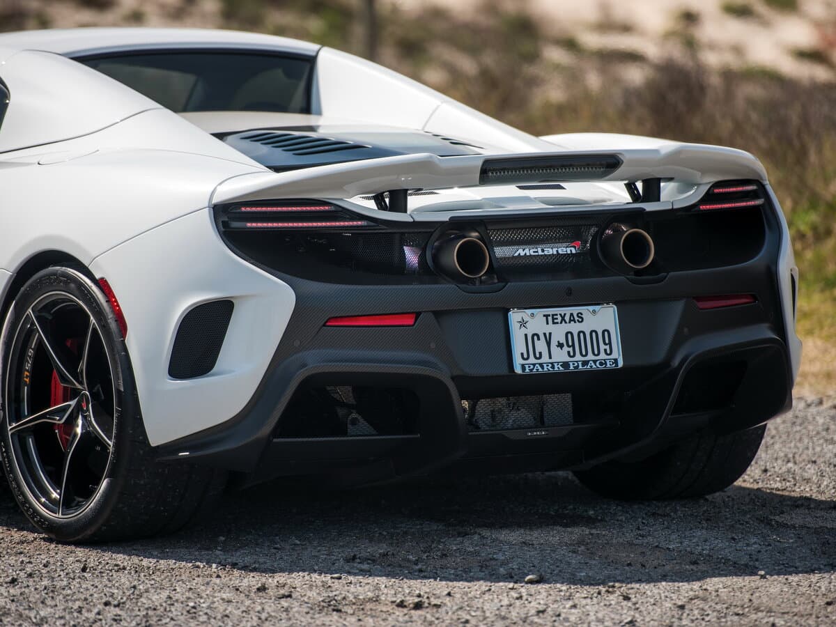 McLaren 675LT 2015 – 2017 — Detal