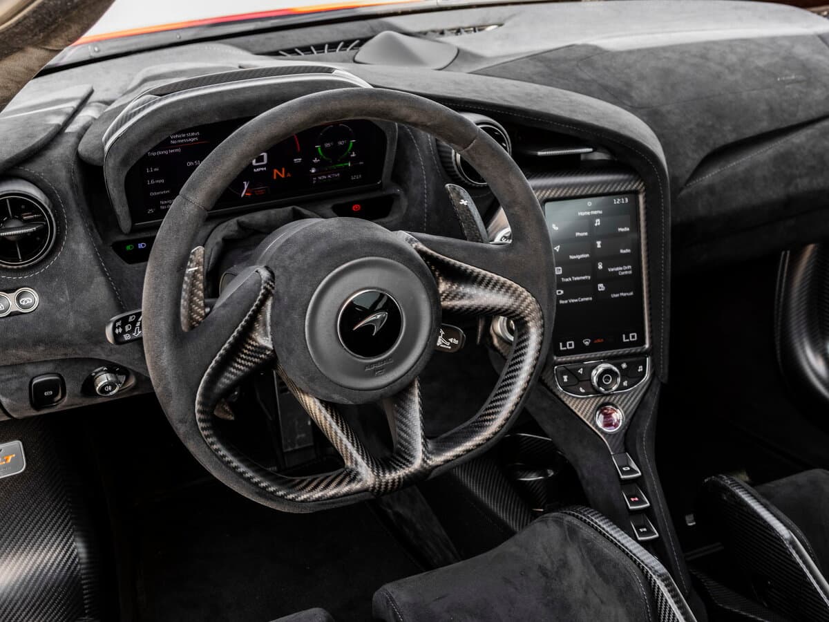 McLaren 765LT 2020 – 2023 — Sükan