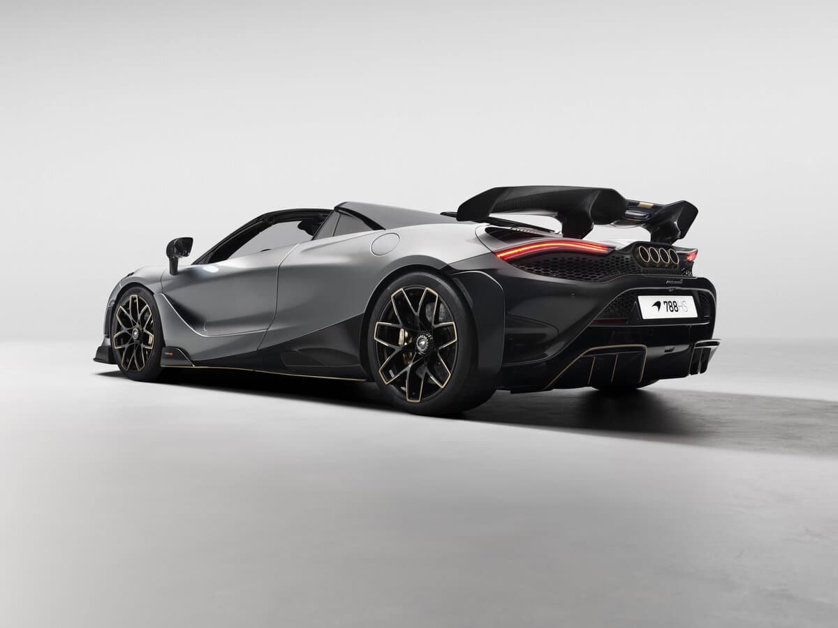 McLaren 788HS 2026 – indiyədək — 3/4 arxadan