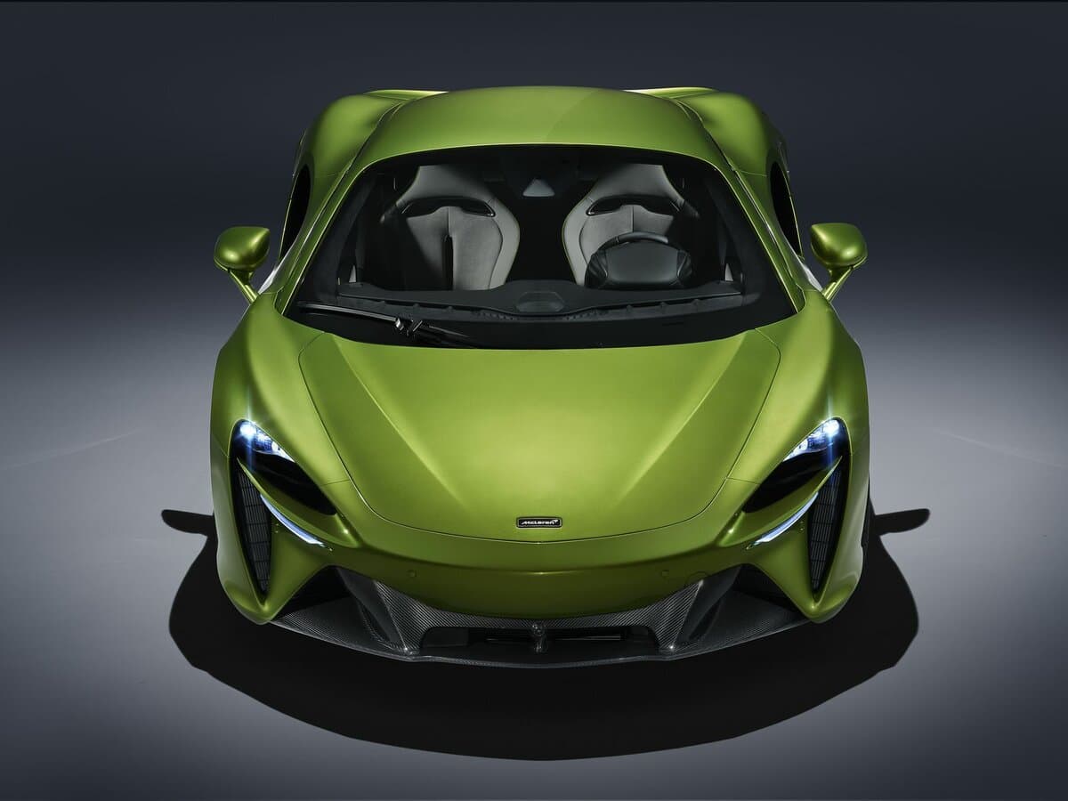 McLaren Artura 2021 – indiyədək — Öndən