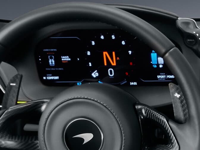 McLaren Artura 2021 – indiyədək — Sükan