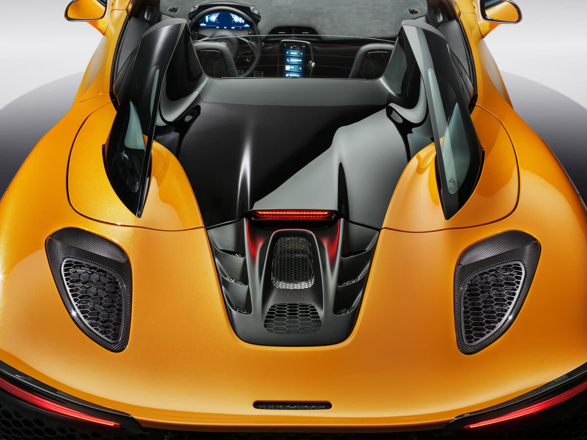 McLaren Artura 2021 – indiyədək — Salon, arxadan