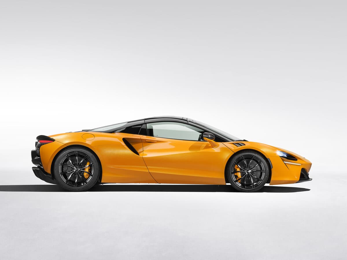 McLaren Artura 2021 – indiyədək — Yandan