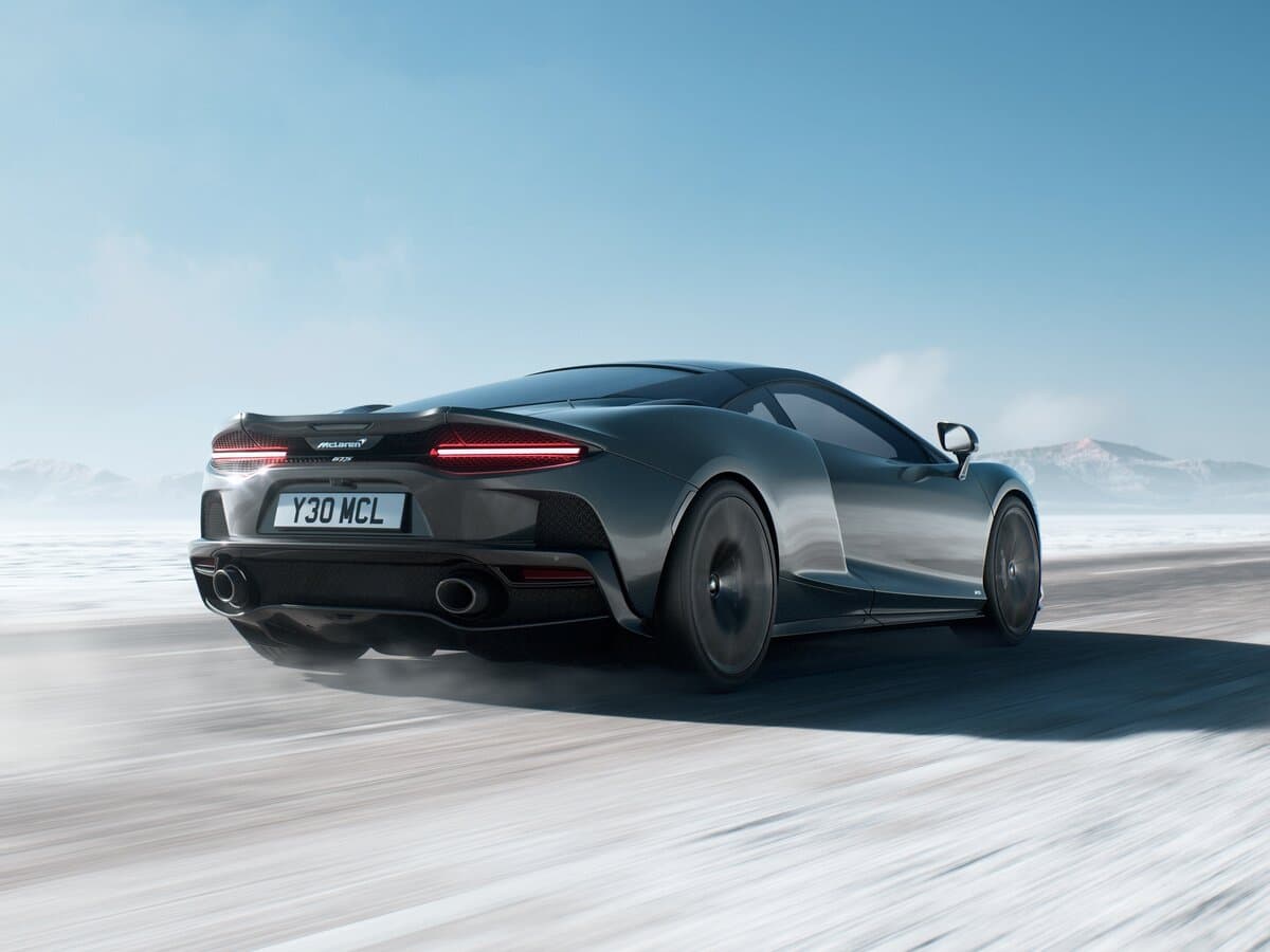 McLaren GTS 2024 – indiyədək — 3/4 arxadan
