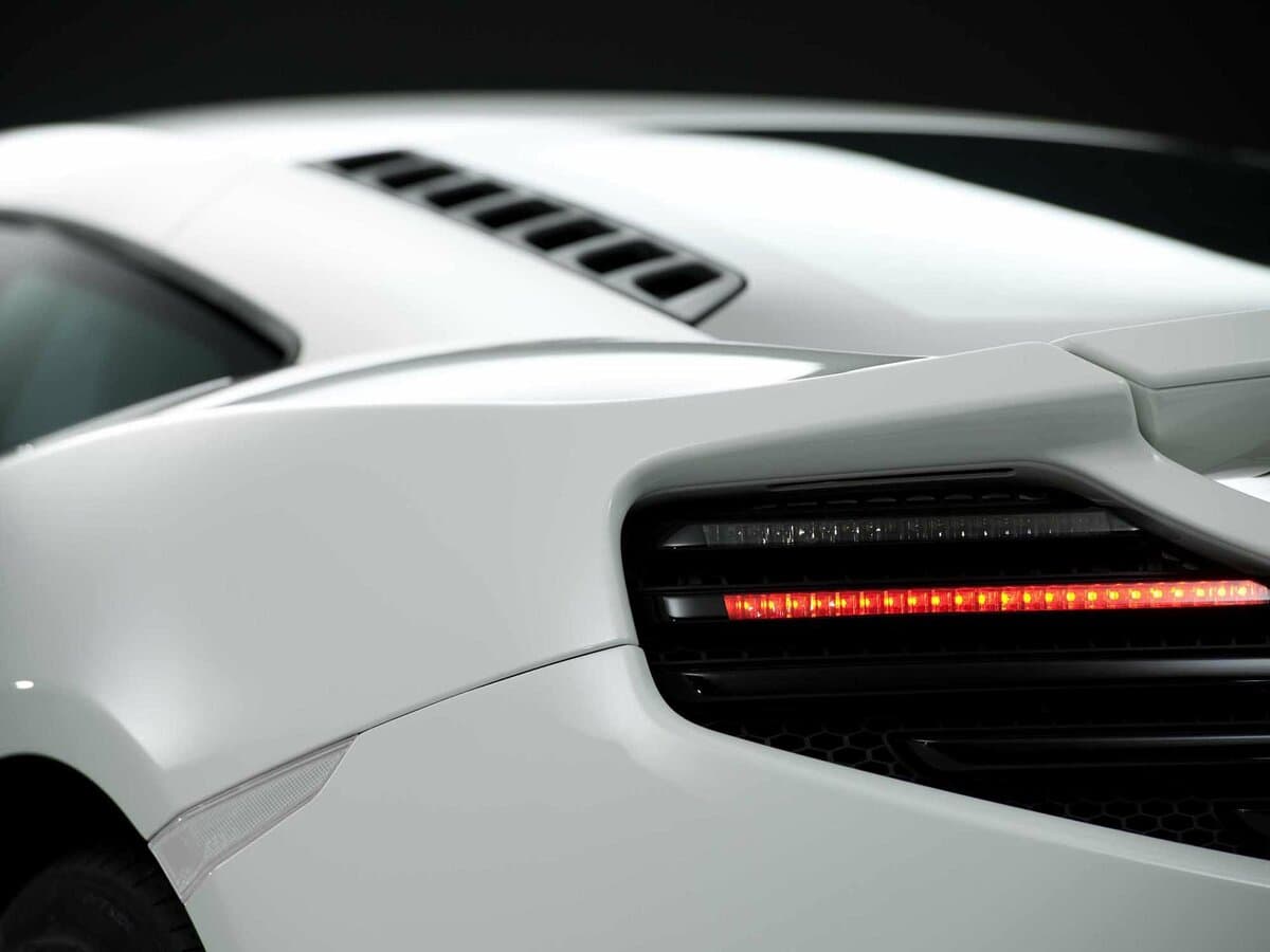 McLaren MP4-12C 2011 – 2014 — Detal