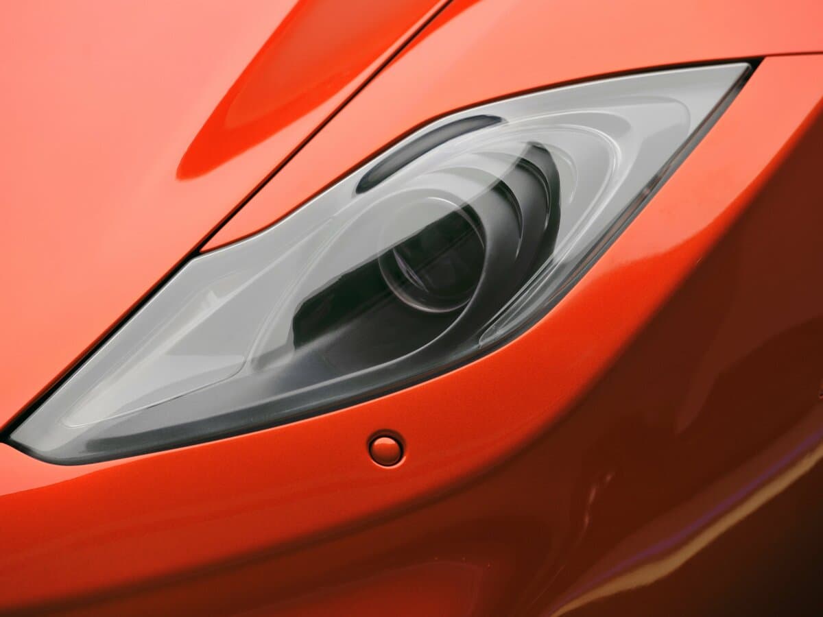 McLaren MP4-12C 2011 – 2014 — Fara