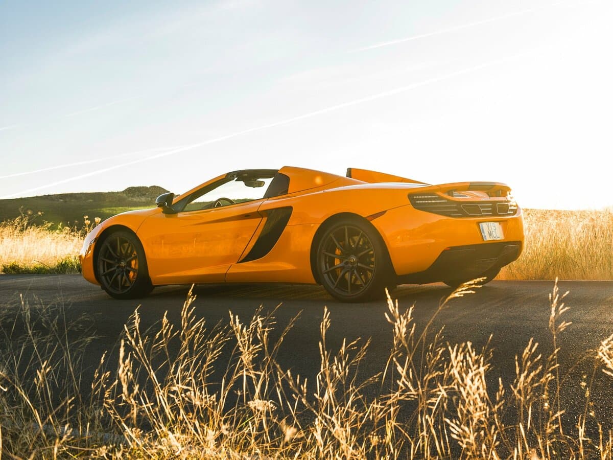 McLaren MP4-12C 2011 – 2014 — 3/4 arxadan