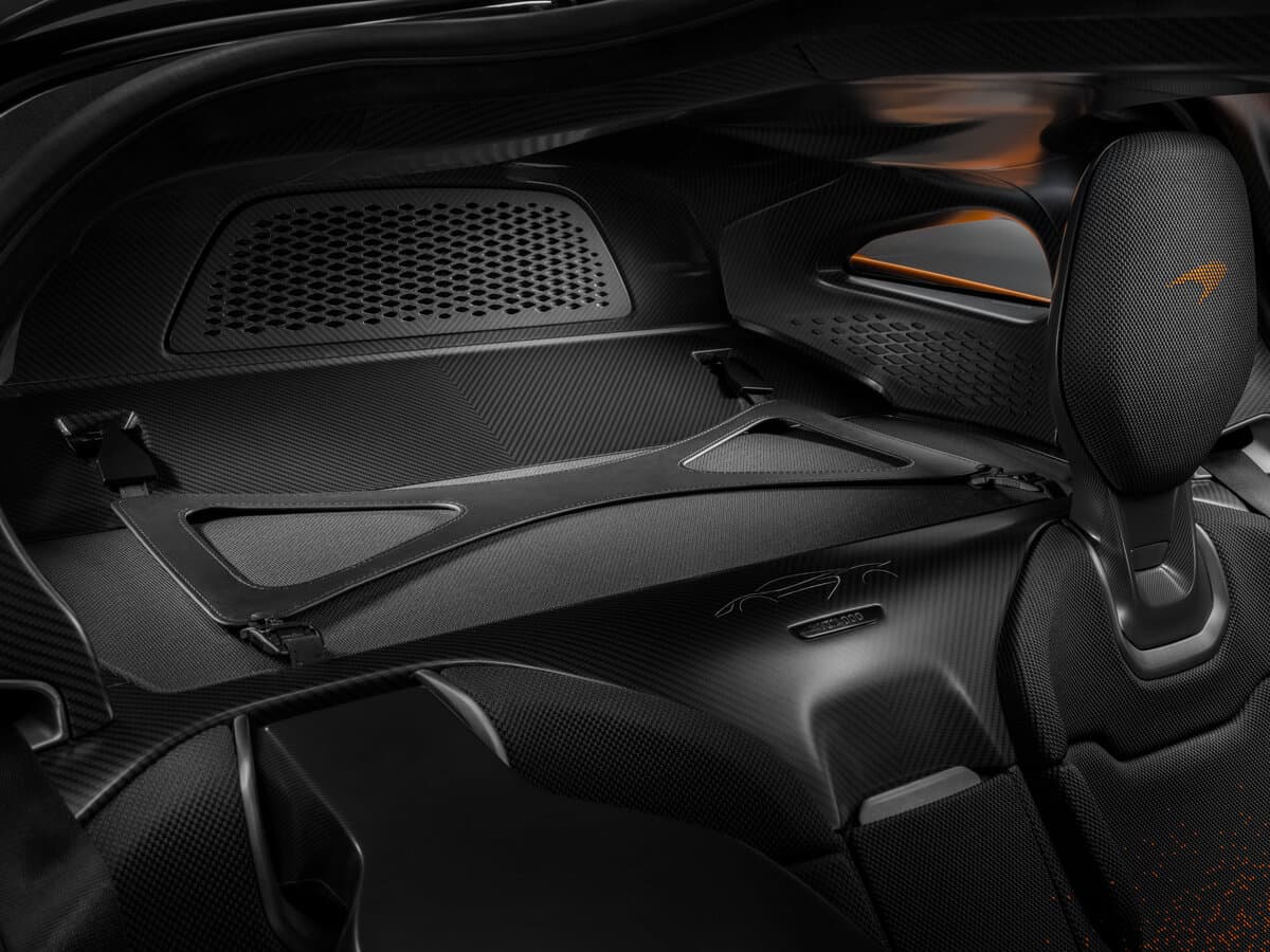 McLaren W1 2024 – indiyədək — Salon, öndən