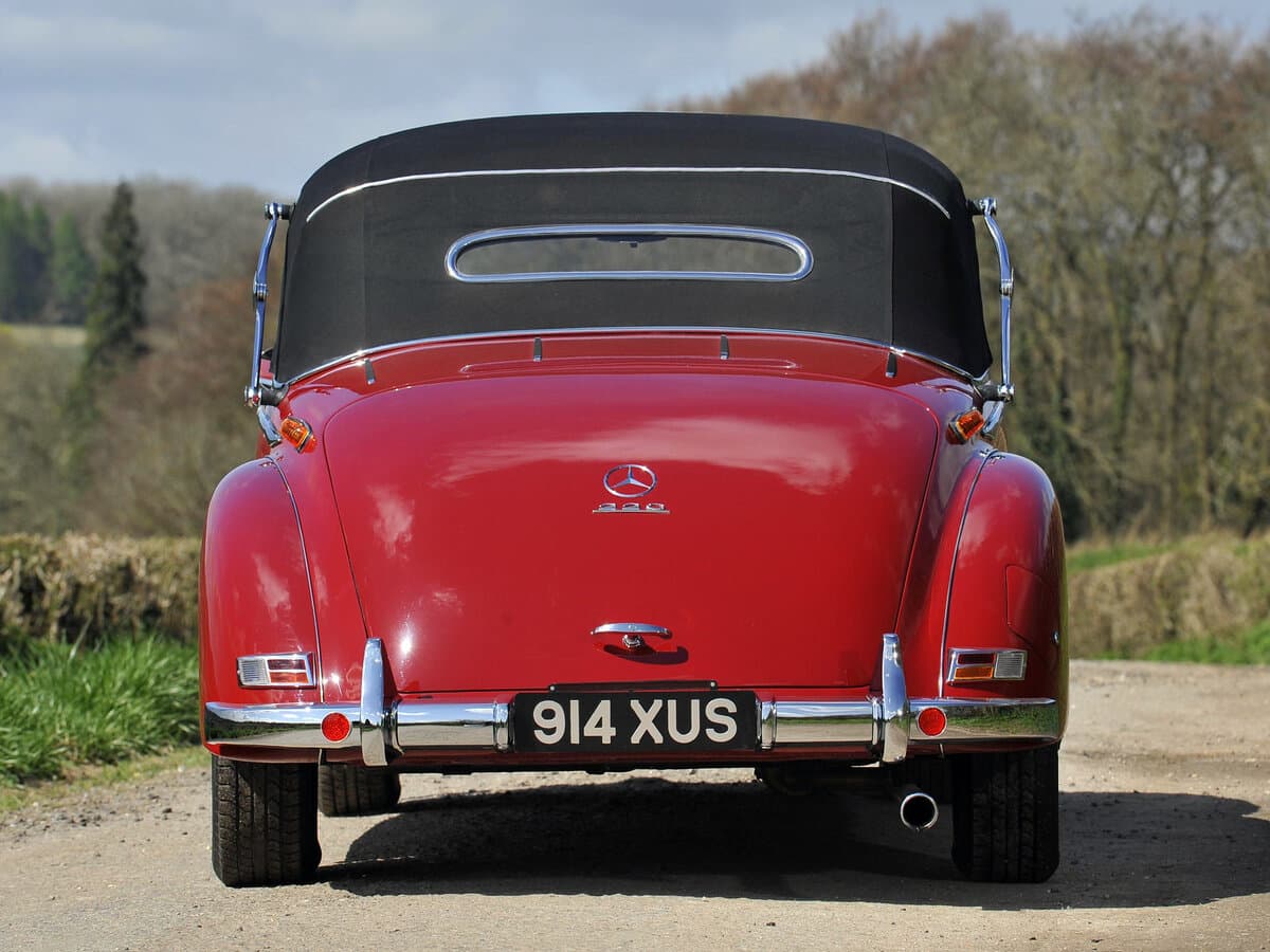 Mercedes-Benz 220 (W187) 1951 – 1955 — Arxadan