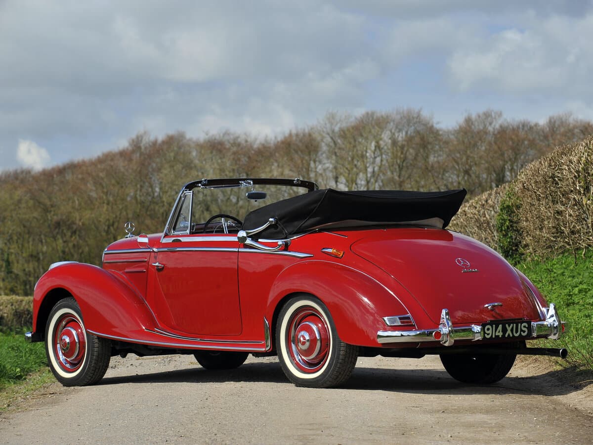 Mercedes-Benz 220 (W187) 1951 – 1955 — 3/4 arxadan
