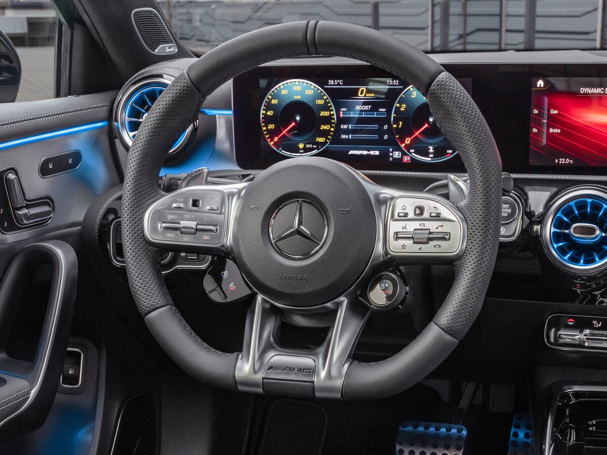 Mercedes-Benz A-Klass AMG II (W177) — Sükan