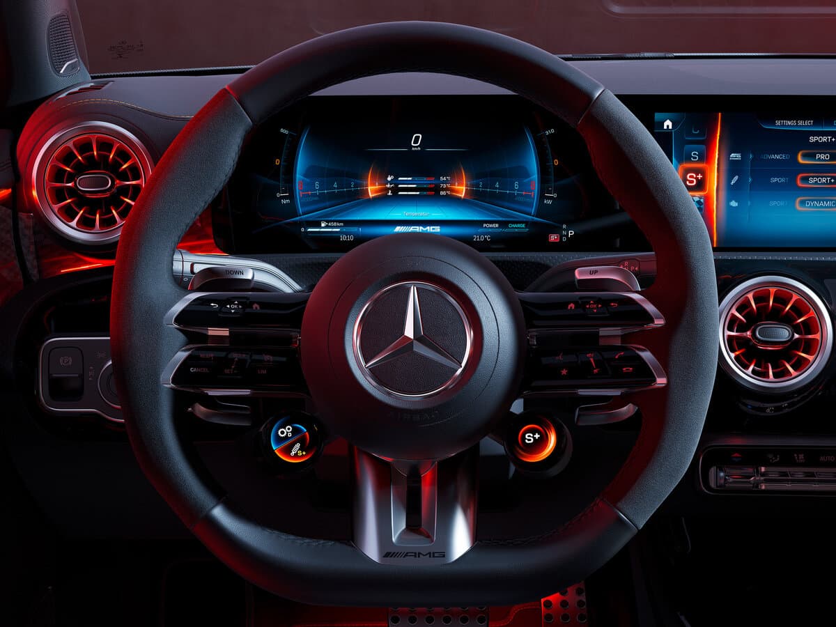 Mercedes-Benz A-Klass AMG II (W177) Restayling — Sükan
