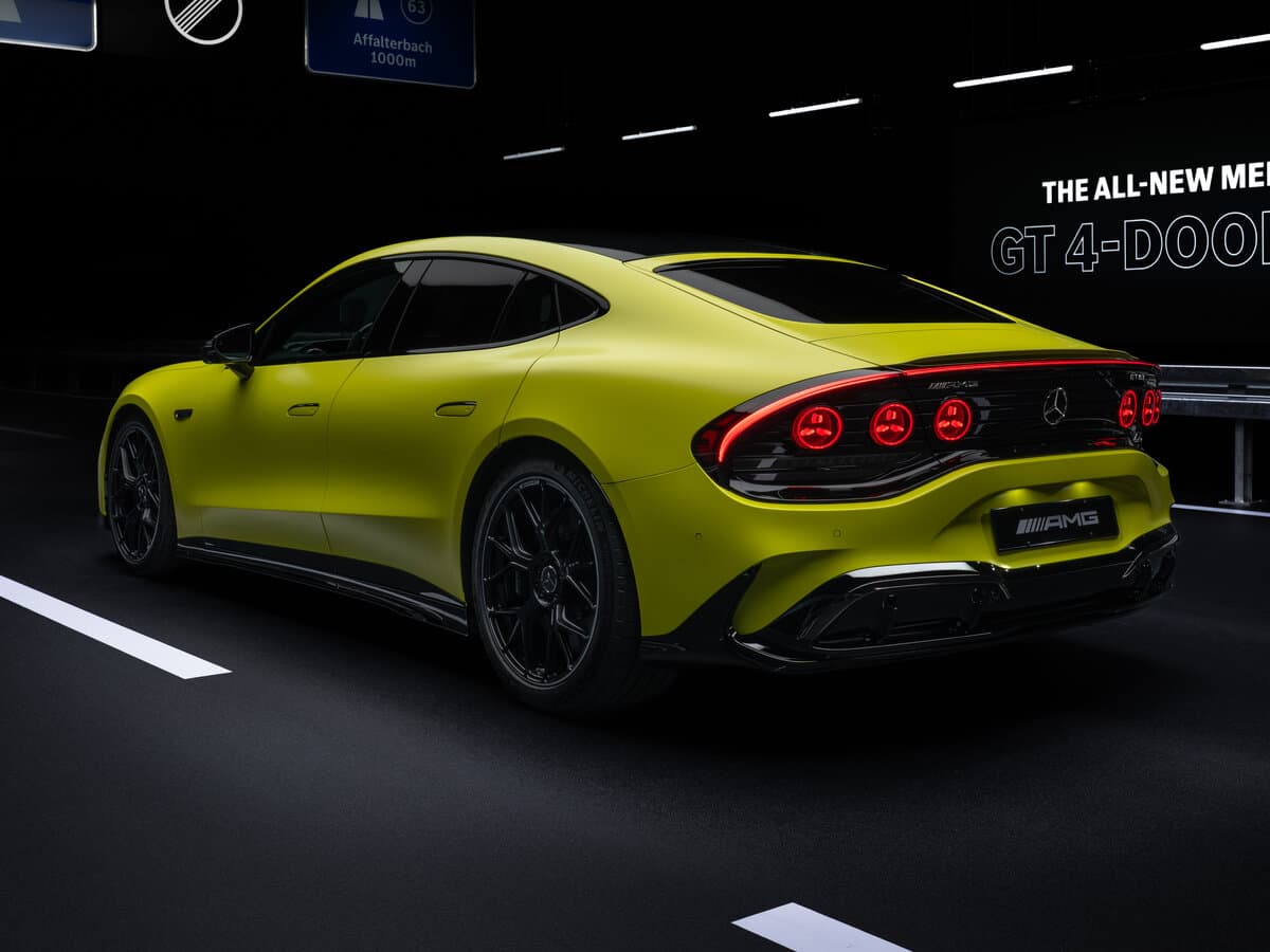 Mercedes-Benz AMG GT 4-Door Coupe II — 3/4 arxadan