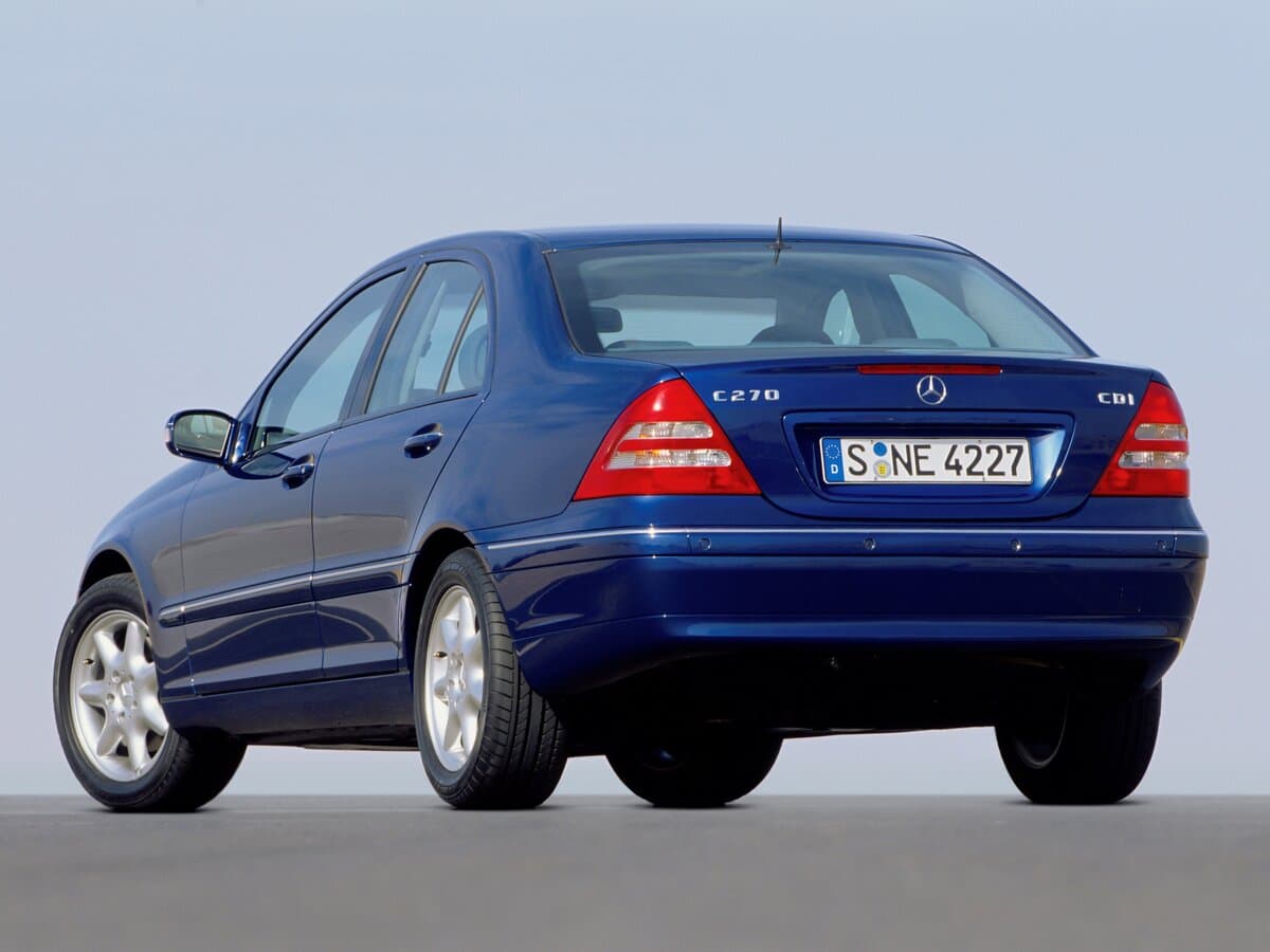 Mercedes-Benz C-Klass II (W203) — 3/4 arxadan