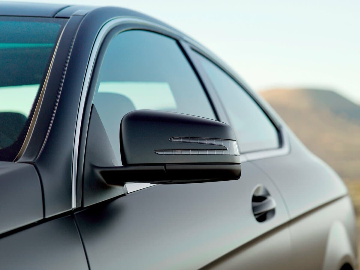 Mercedes-Benz C-Klass III (W204) Restayling — Yan güzgü