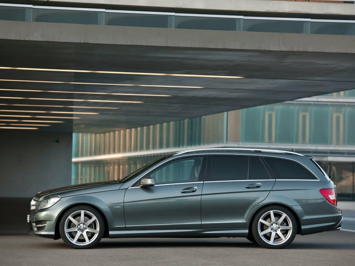 Mercedes-Benz C-Klass III (W204) Restayling — Yandan