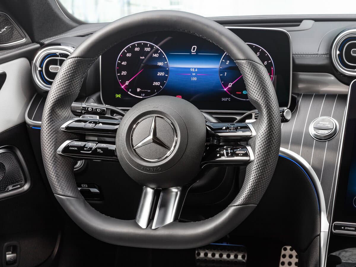 Mercedes-Benz C-Klass V (W206) — Sükan