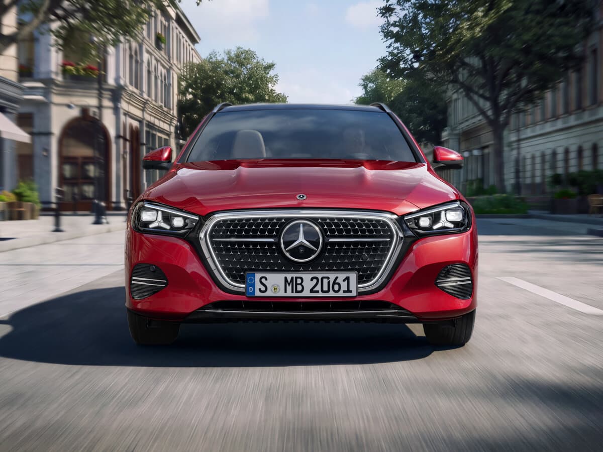 Mercedes-Benz C-Klass V (W206) Restayling — Öndən