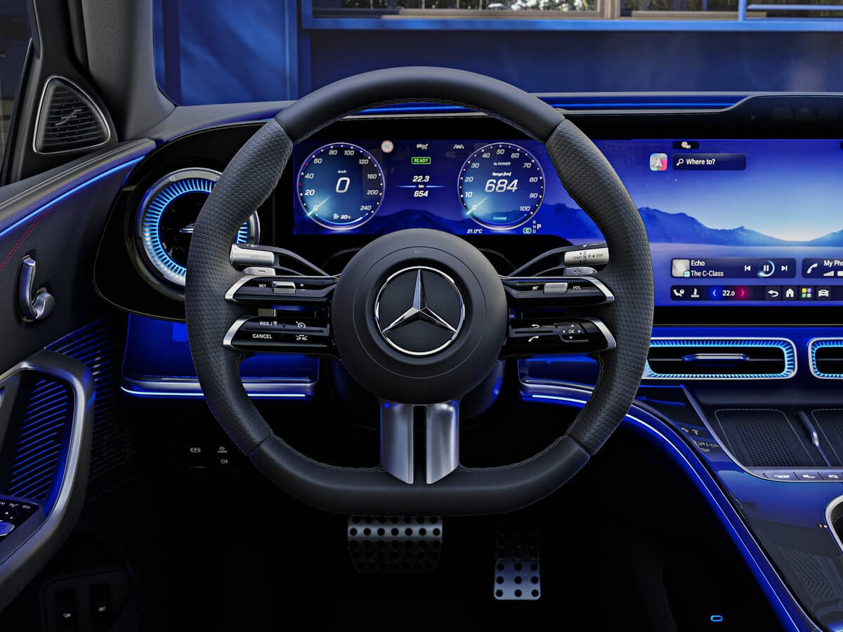 Mercedes-Benz C-Klass electric (W520) — Sükan