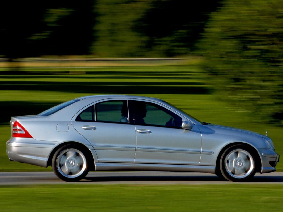 Mercedes-Benz C-Klass AMG II (W203) — Yandan