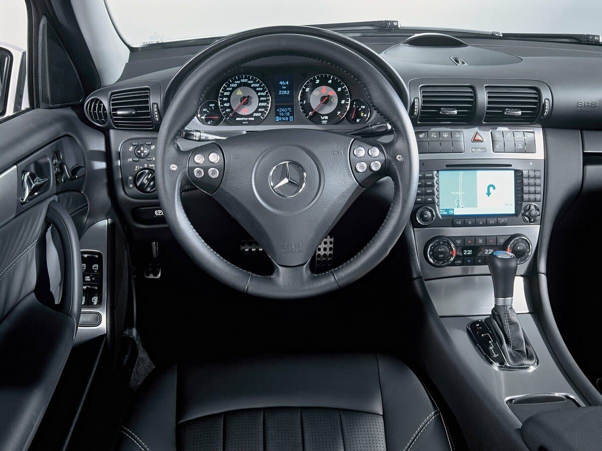 Mercedes-Benz C-Klass AMG II (W203) Restayling — Sükan