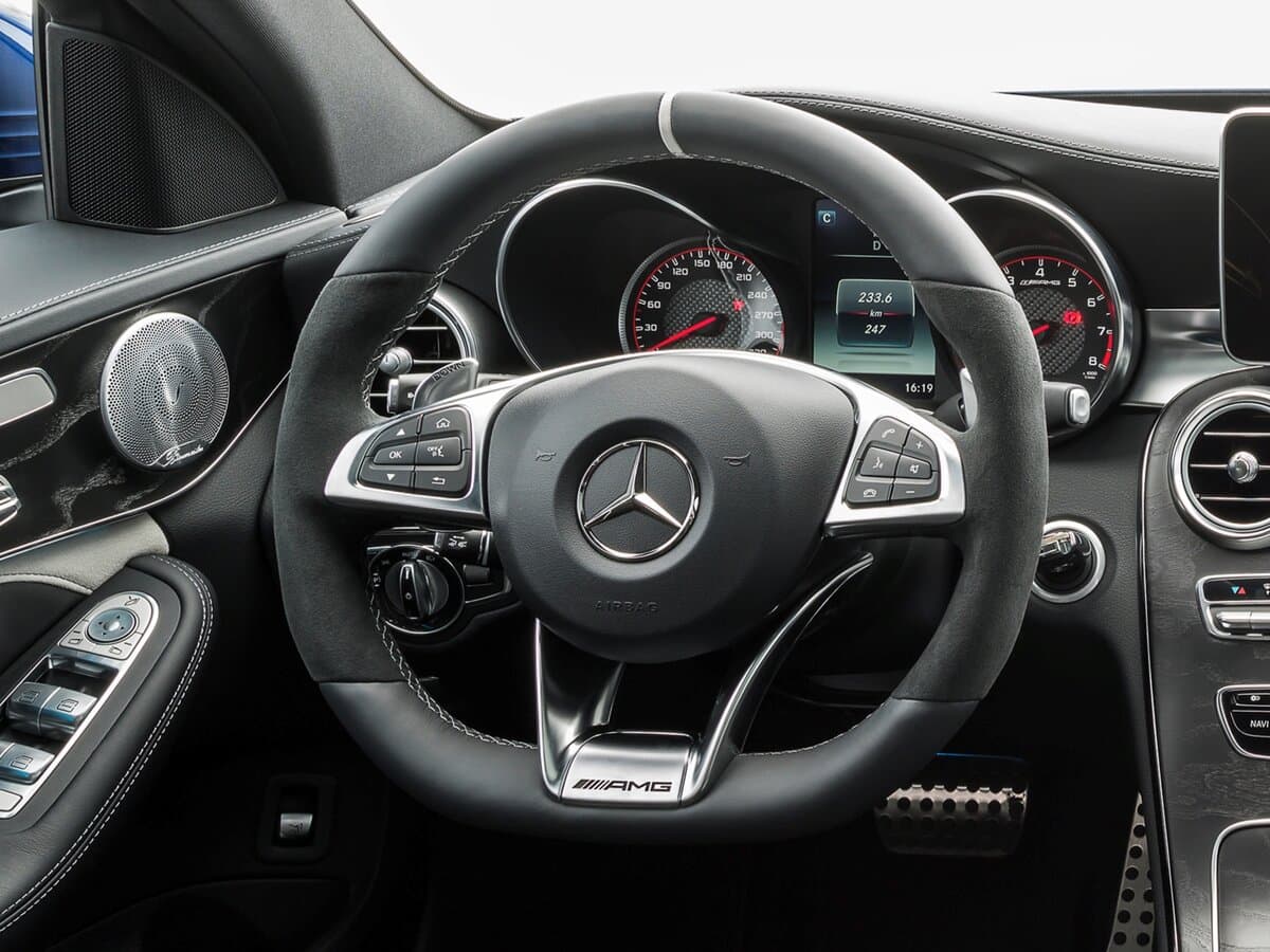Mercedes-Benz C-Klass AMG IV (W205) — Sükan