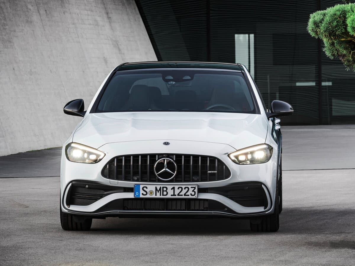 Mercedes-Benz C-Klass AMG V (W206) — Öndən