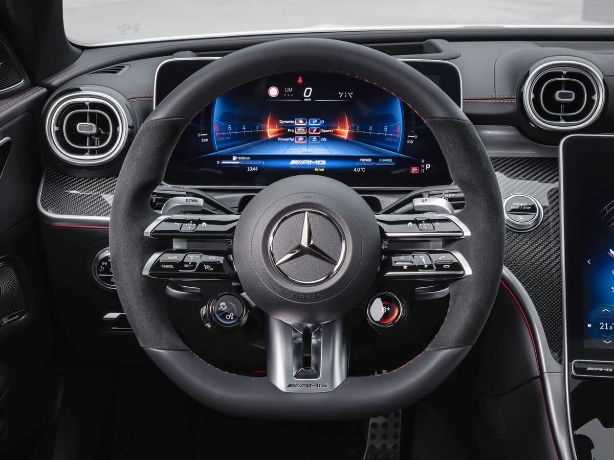 Mercedes-Benz C-Klass AMG V (W206) — Sükan
