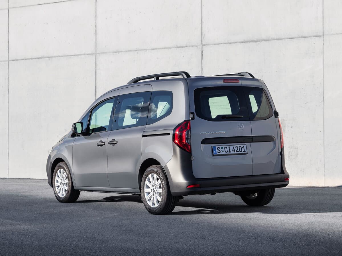 Mercedes-Benz Citan II — 3/4 arxadan