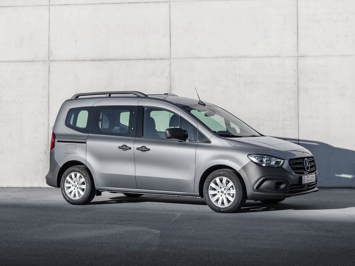 Mercedes-Benz Citan II — Yandan